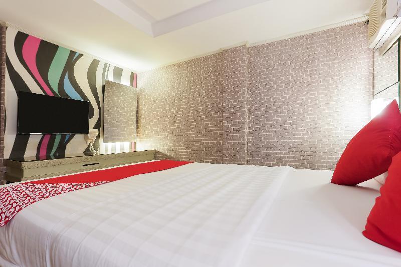 Hotel Oyo 191 Paradise Apartelle Manila Exterior foto